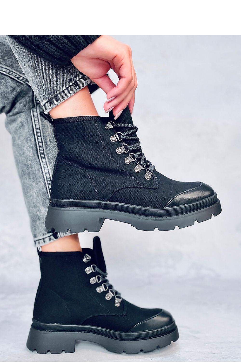 Bocanci trekking model 187407 Inello