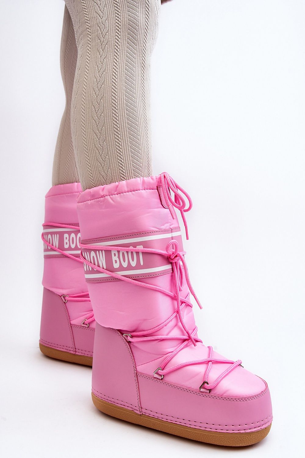 Moon boots model 188647 Step in style