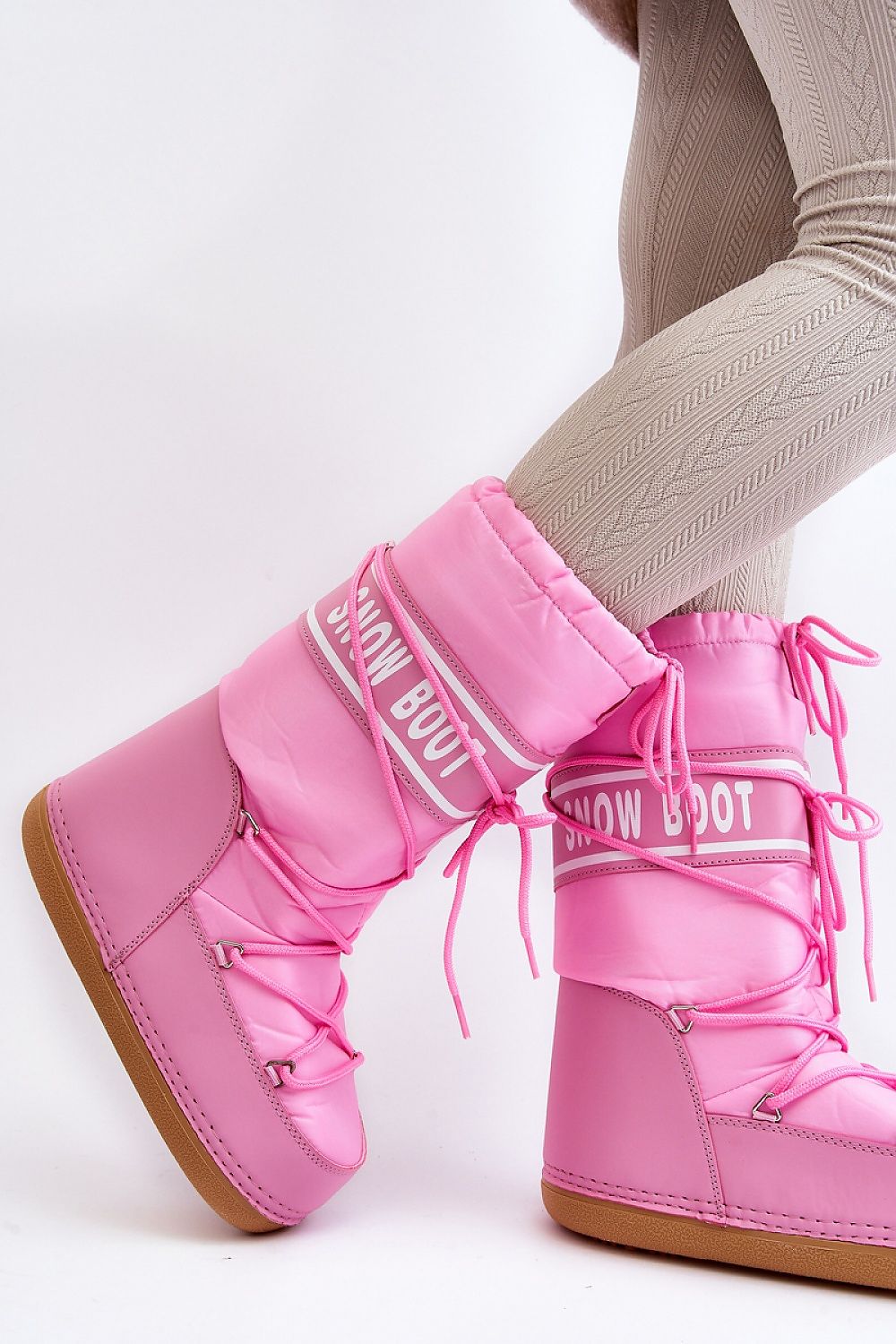 Moon boots model 188647 Step in style