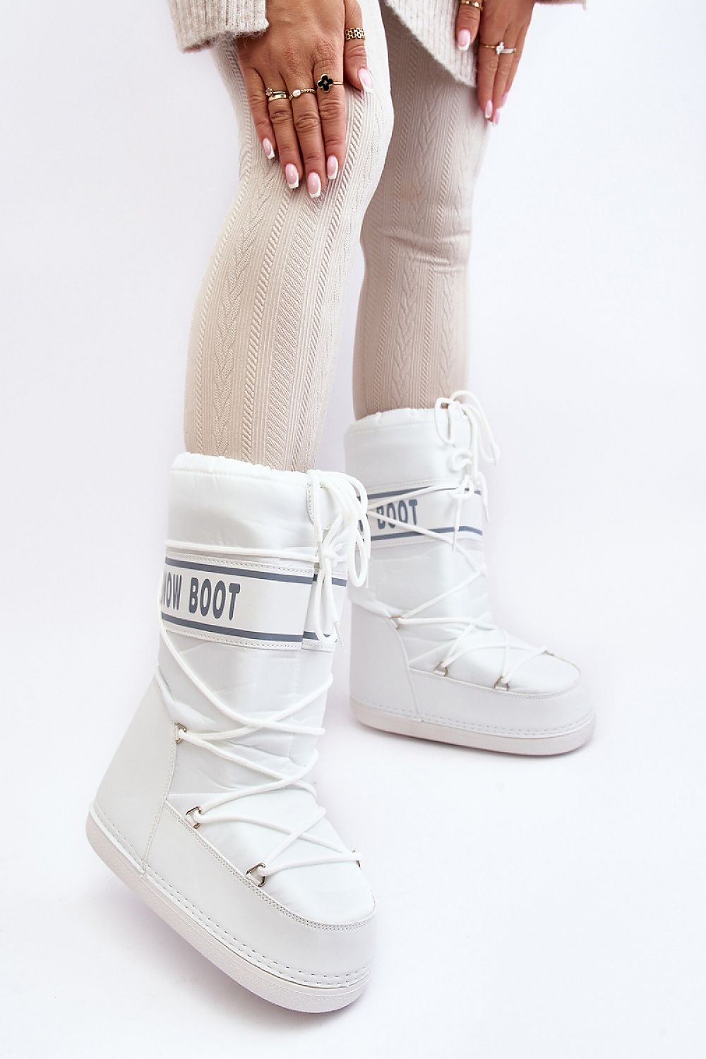 Moon boots model 188647 Step in style