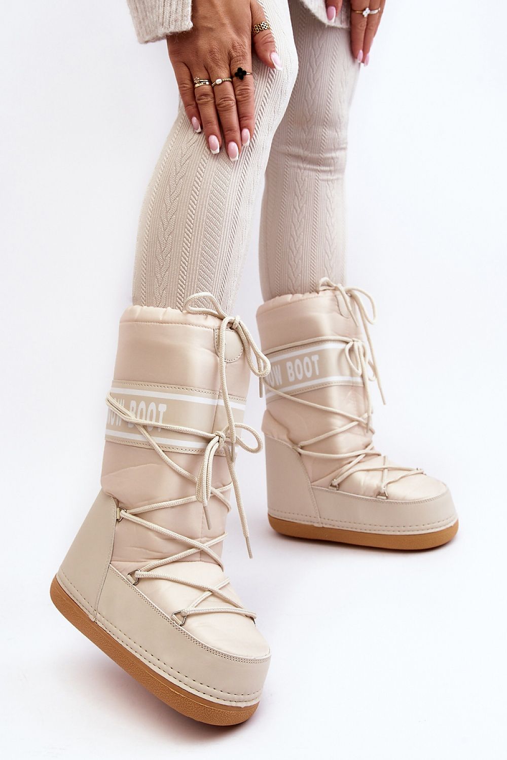 Moon boots model 188647 Step in style
