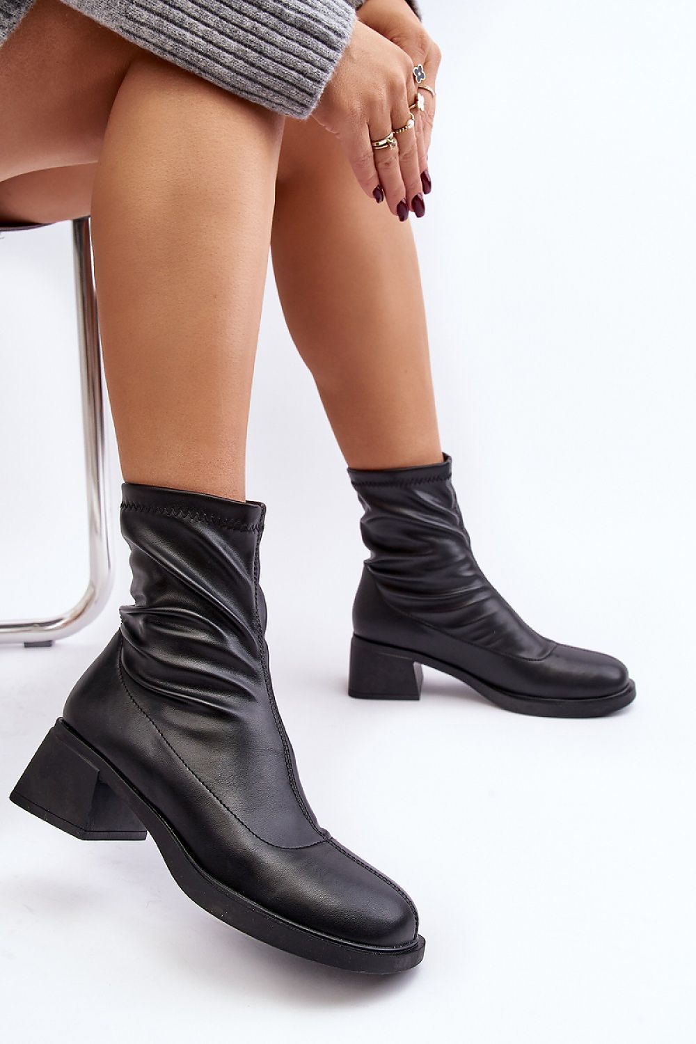 Botine cu toc model 189842 Step in style