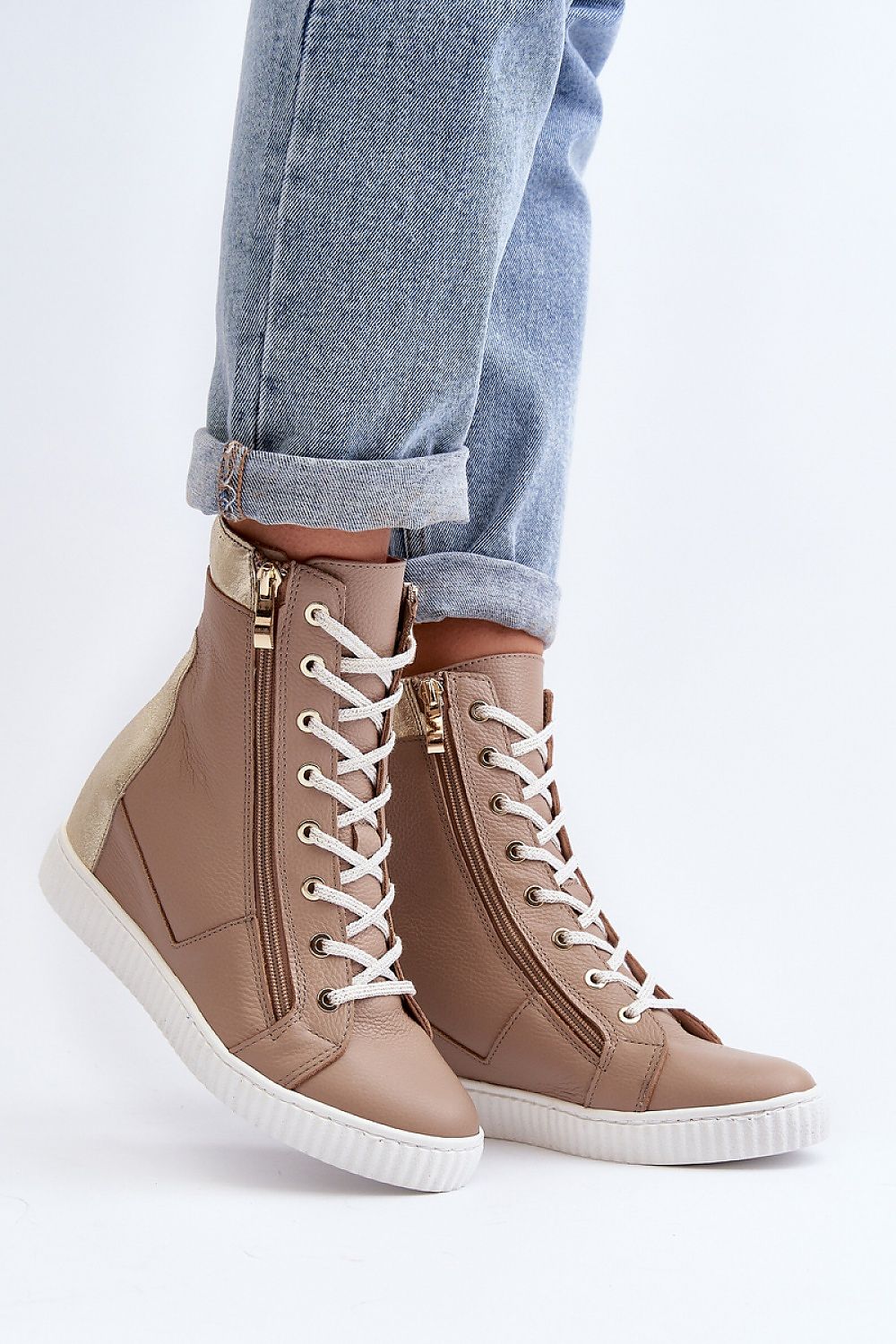 Tenişi cu talpă tip pană model 192302 Step in style