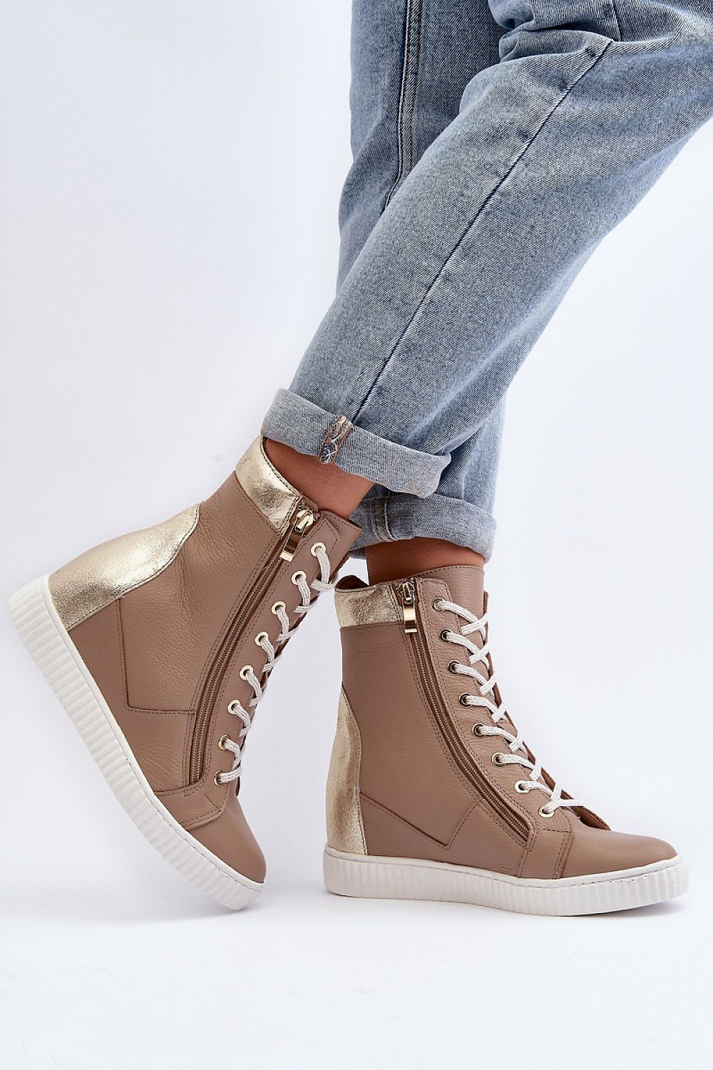 Tenişi cu talpă tip pană model 192302 Step in style