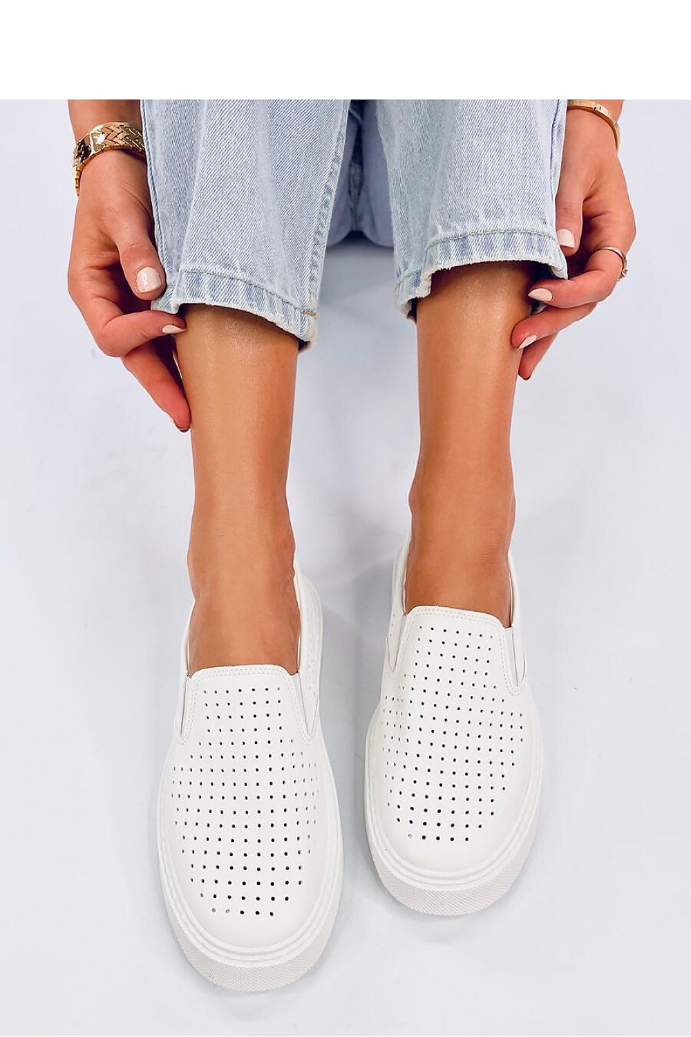 Slip on model 192607 Inello