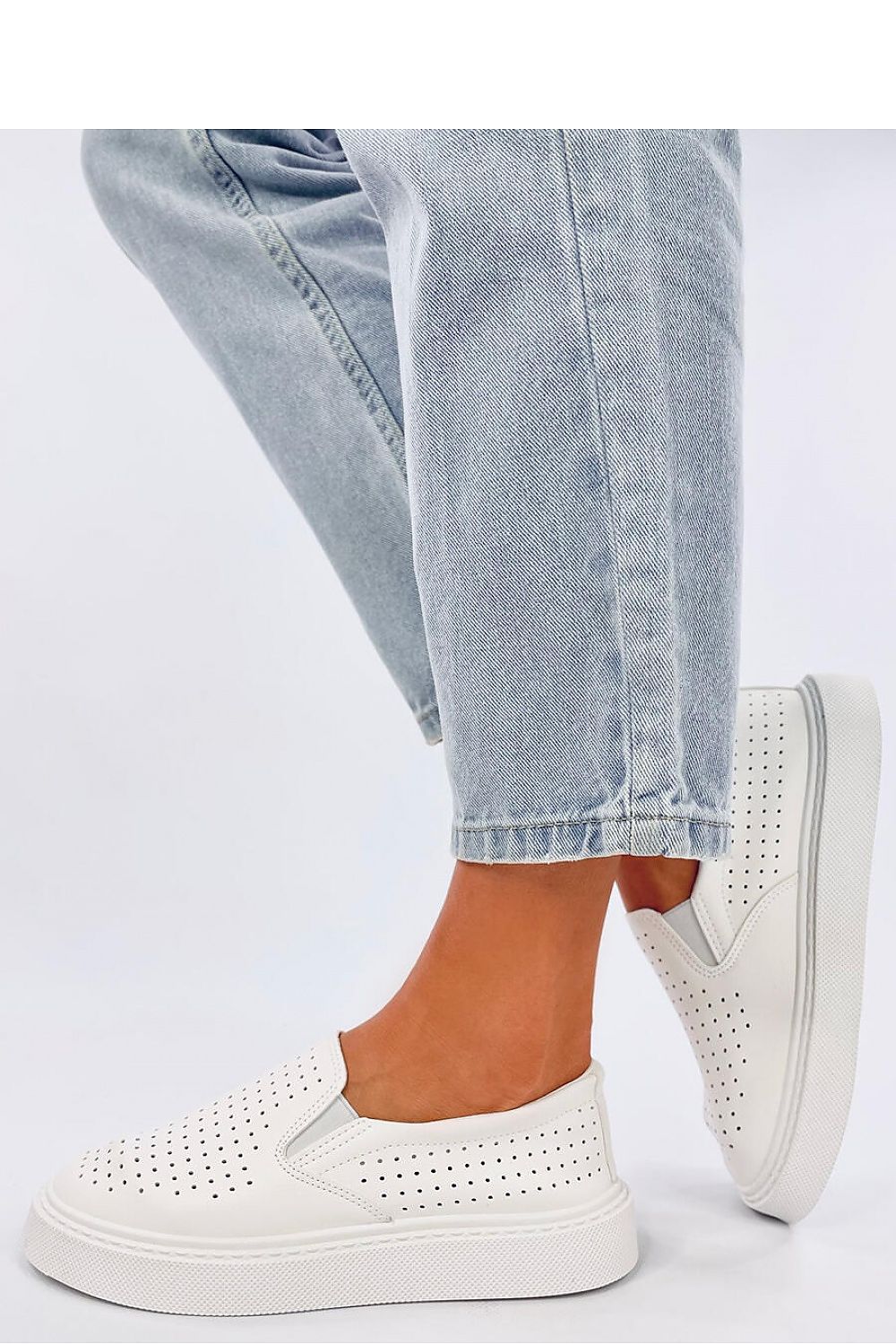 Slip on model 192607 Inello
