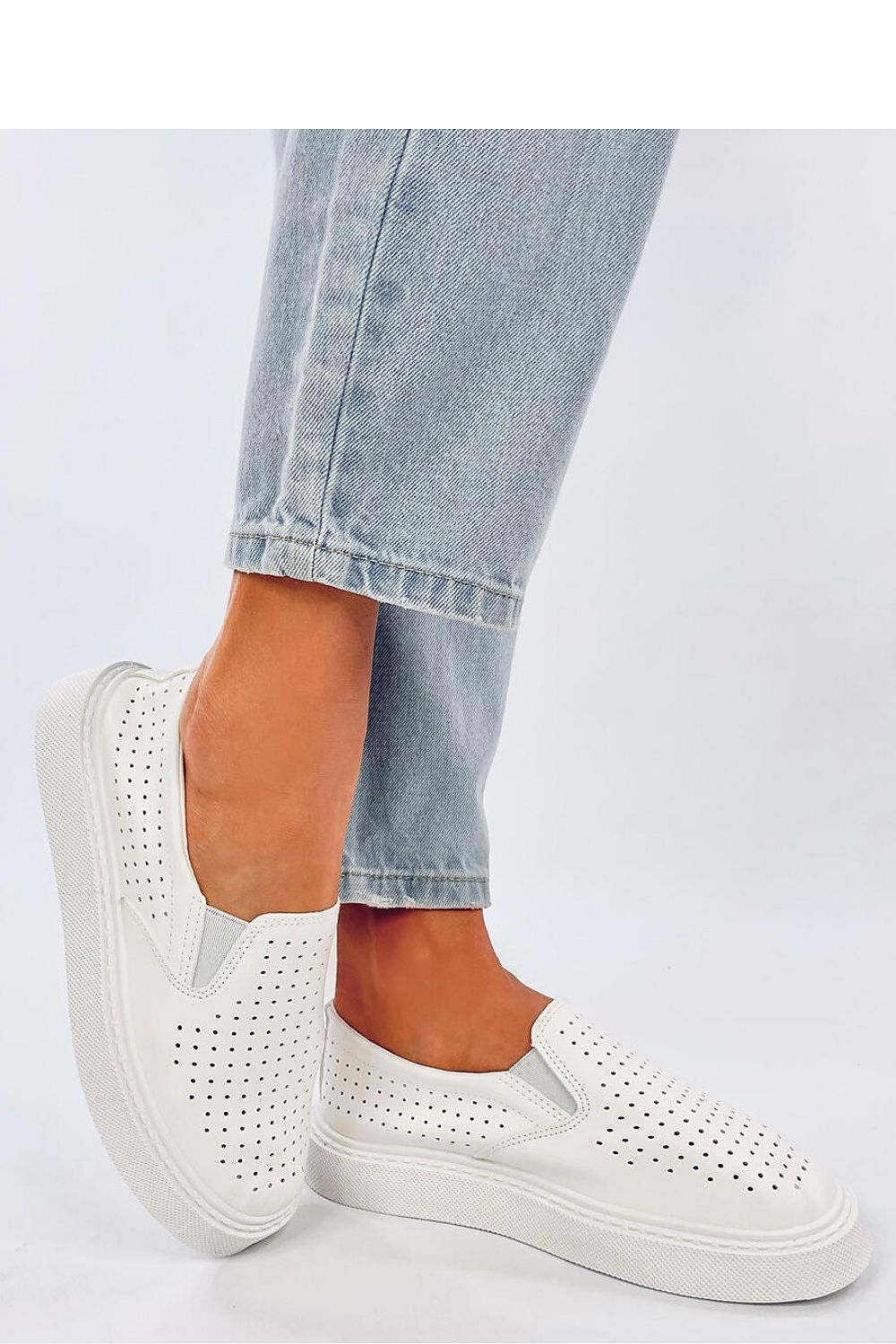Slip on model 192607 Inello
