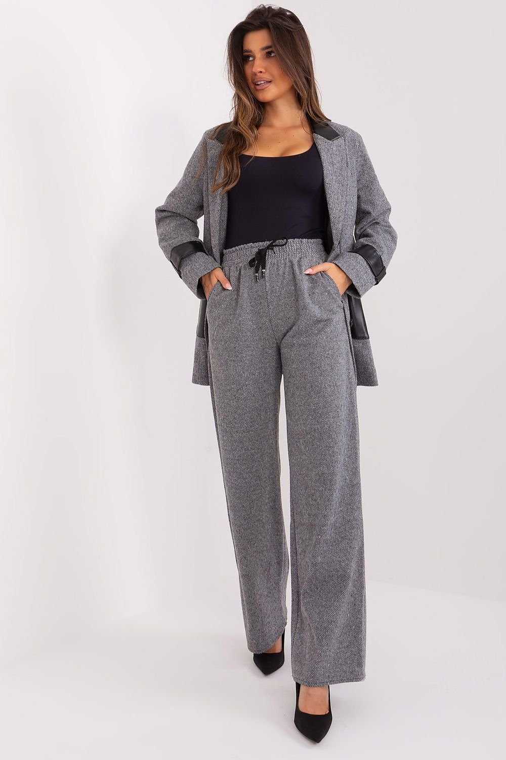 Pantaloni de damă model 193133 Lakerta