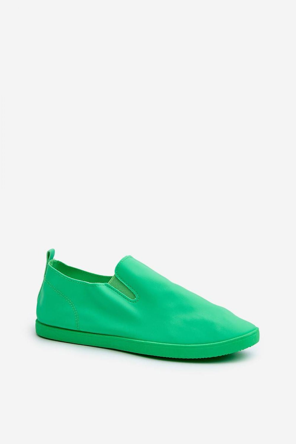 Tenişi model 197889 Step in style