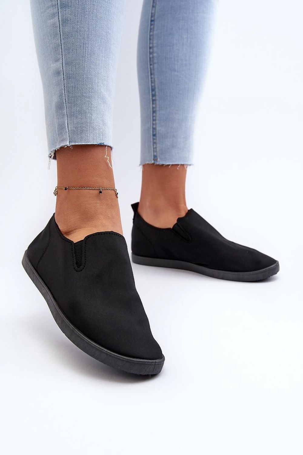 Tenişi model 197891 Step in style