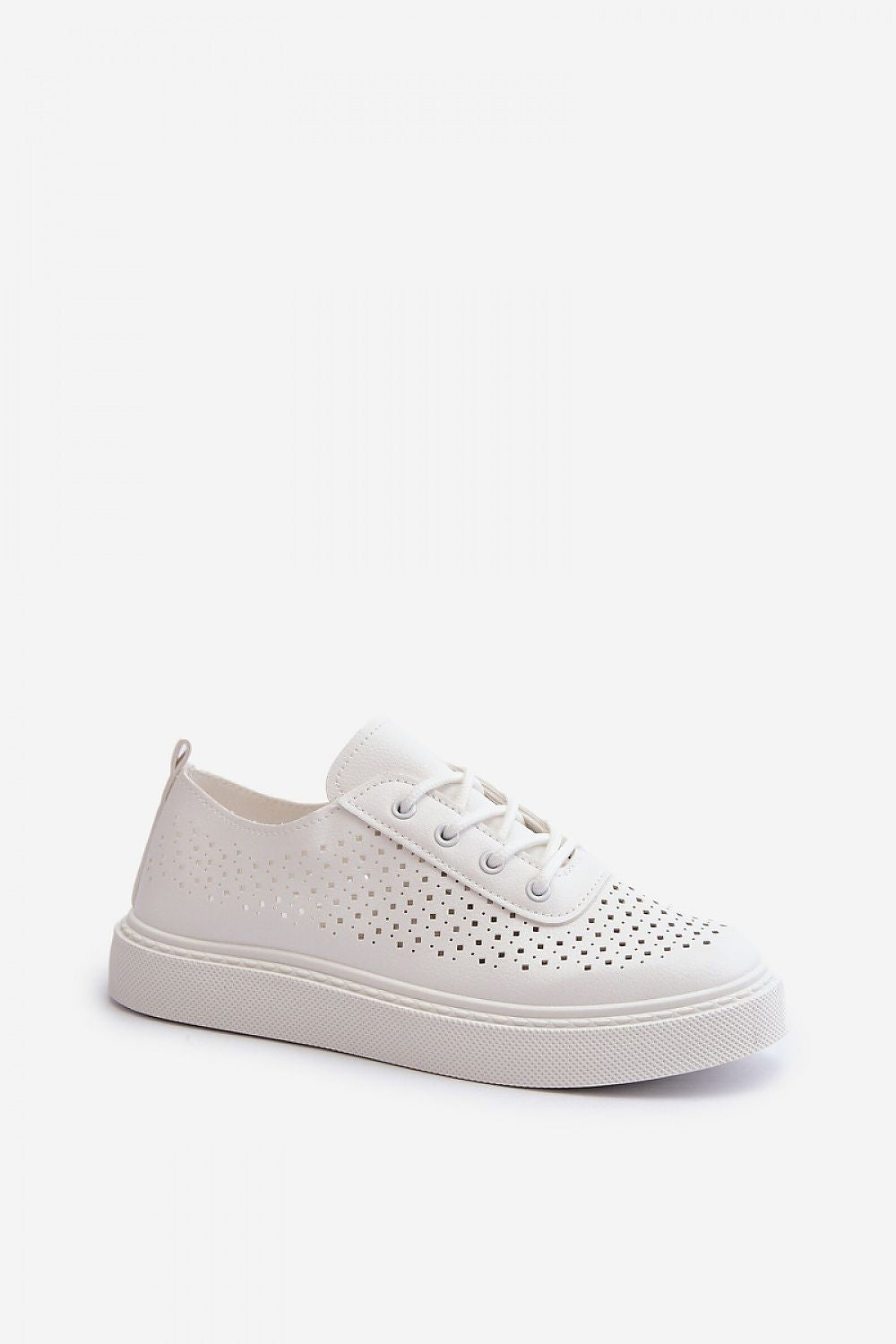 Tenişi model 198572 Step in style