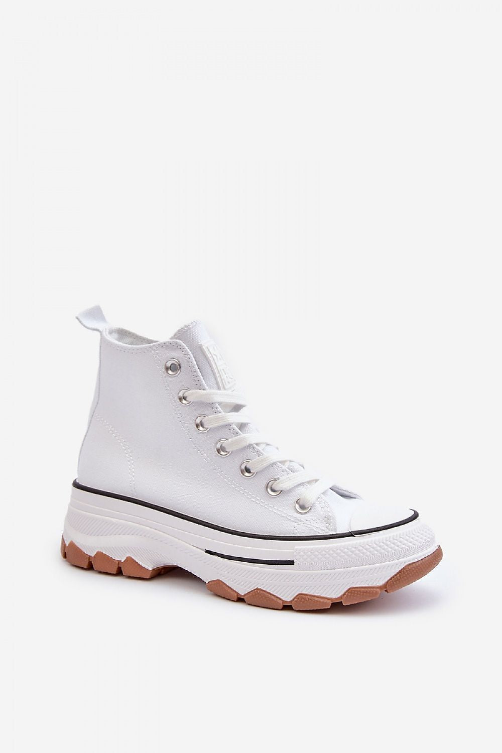 Tenişi model 198691 Step in style