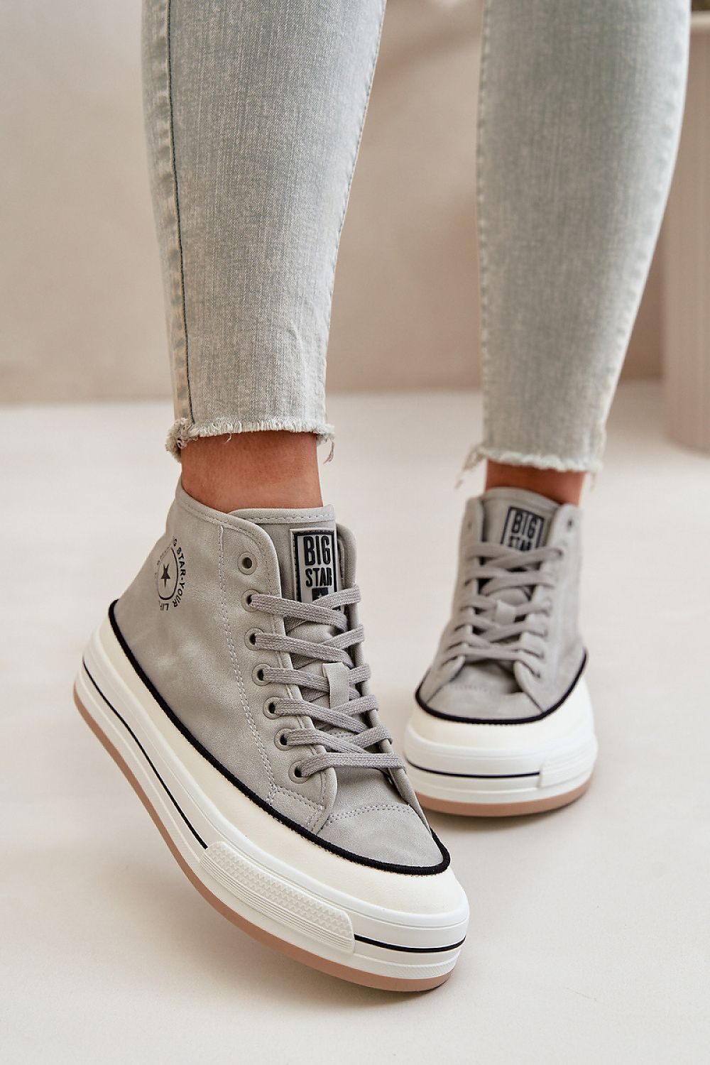 Tenişi model 199909 Step in style