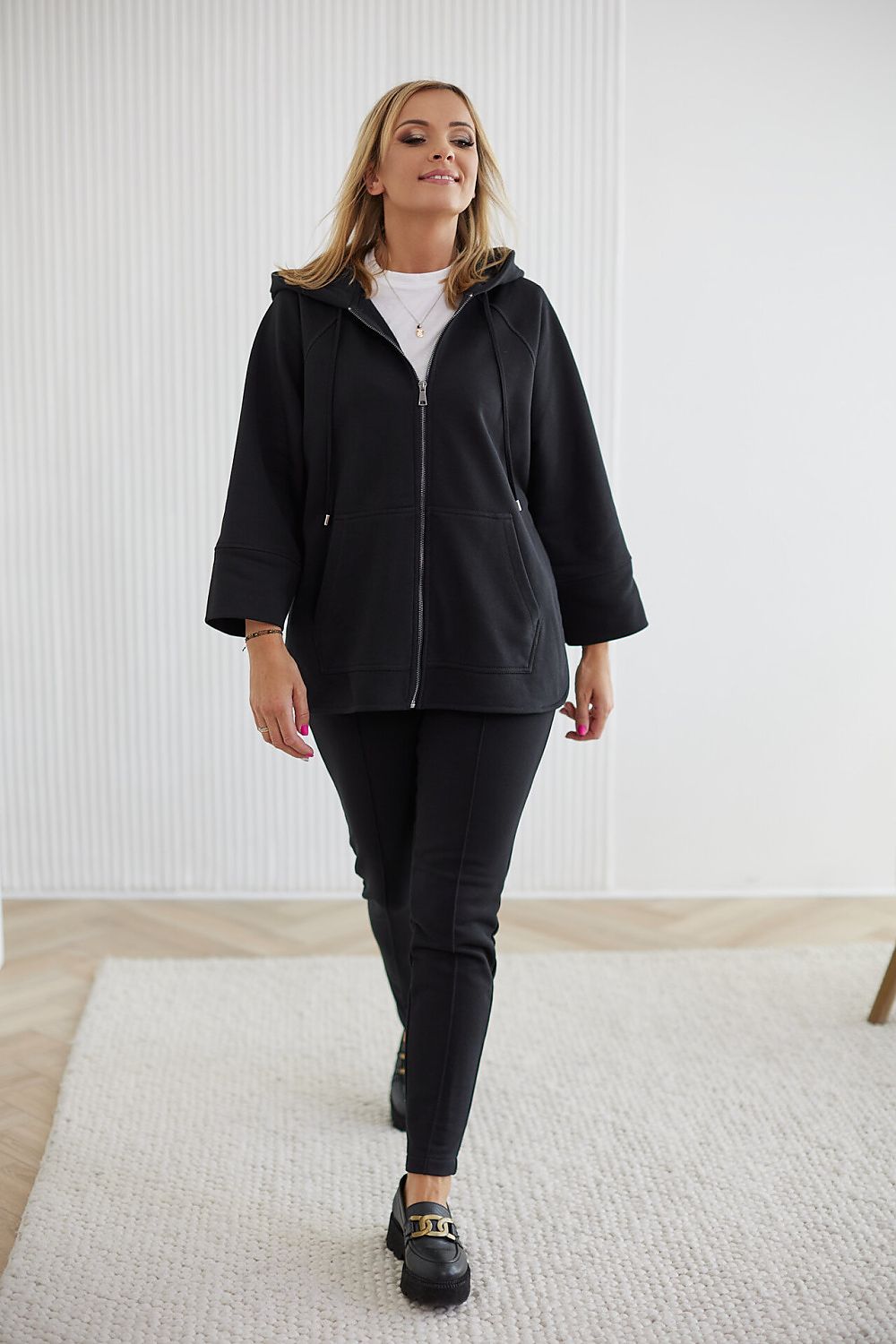 Pantaloni de trening model 199947 La Aurora