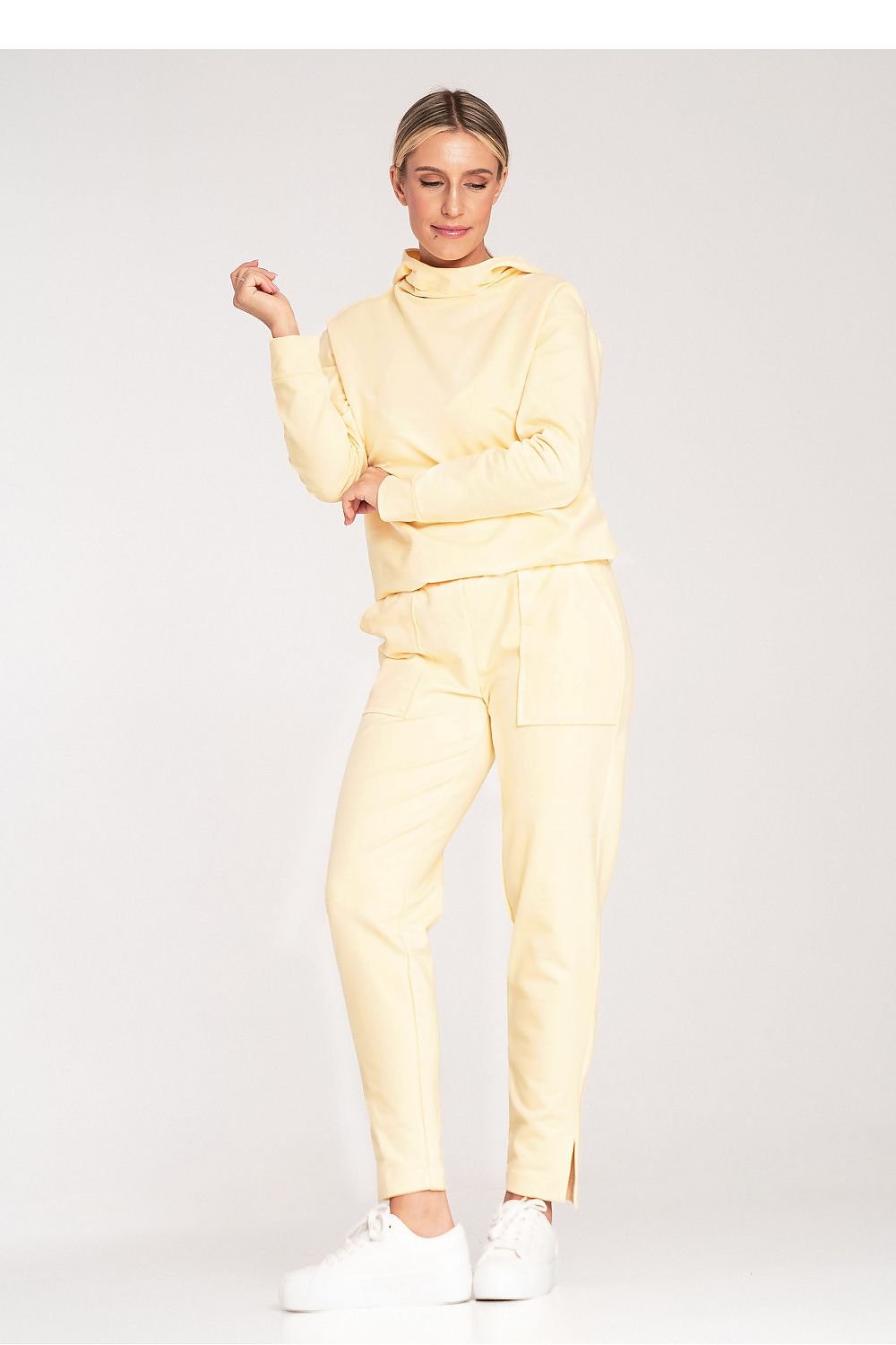 Pantaloni de trening model 201482 Figl