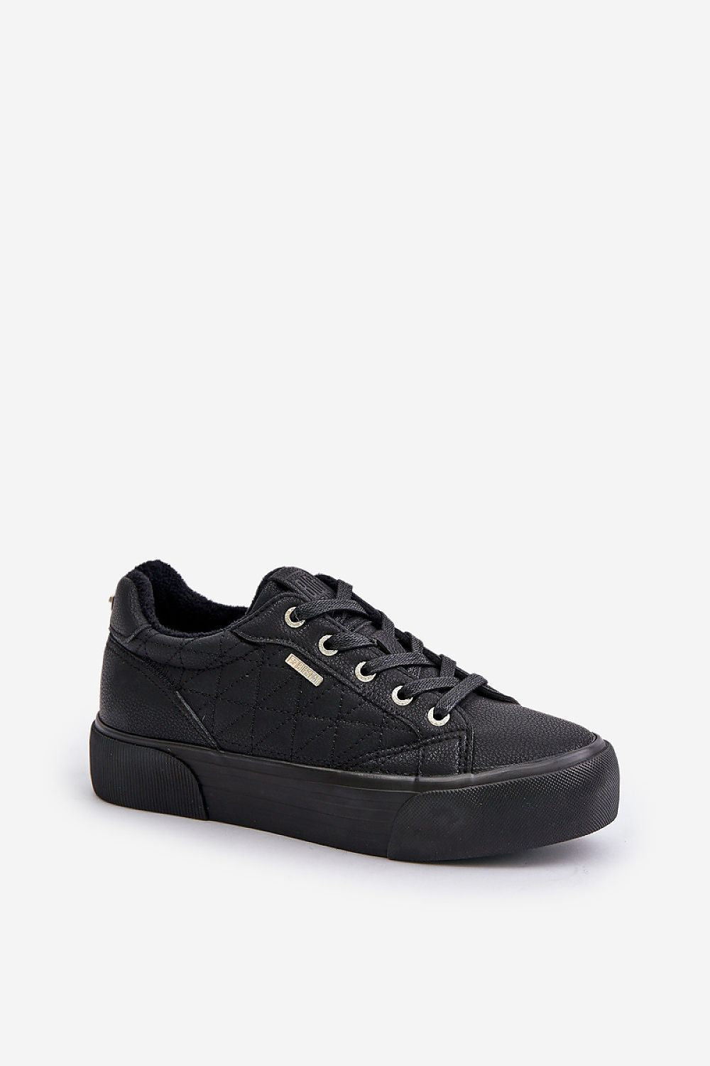 Tenişi model 201718 Step in style