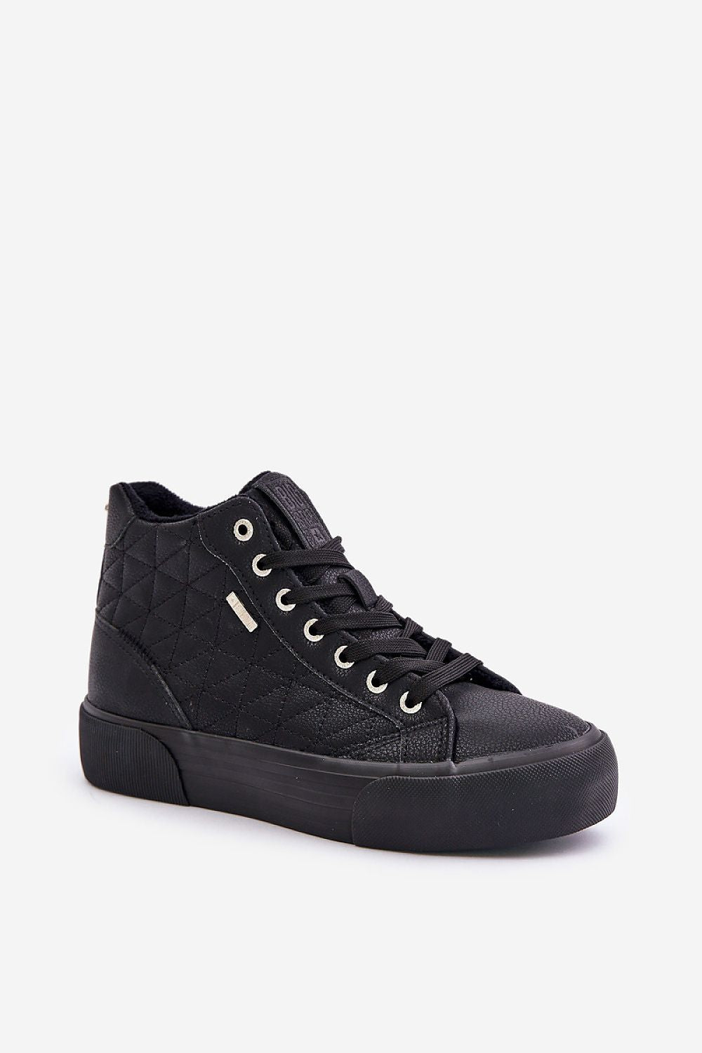 Tenişi model 201919 Step in style