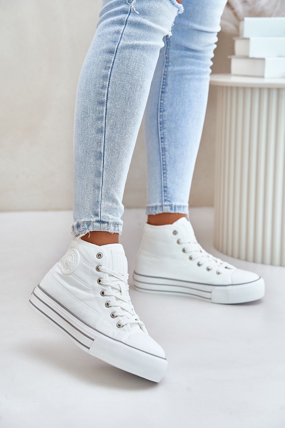 Tenişi model 201921 Step in style