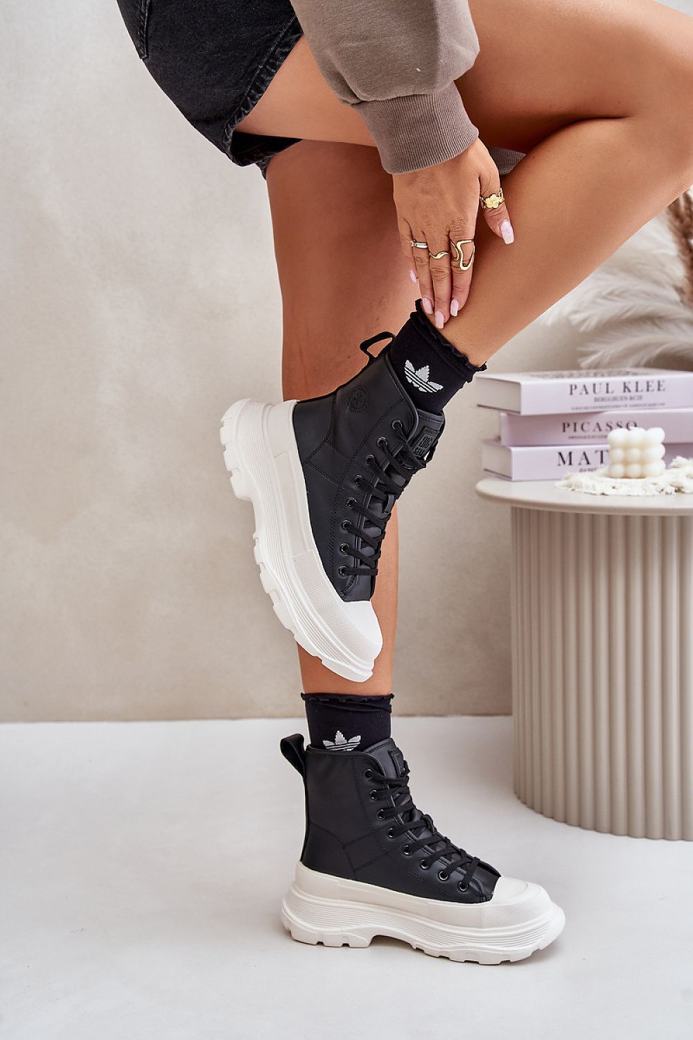 Tenişi model 202229 Step in style