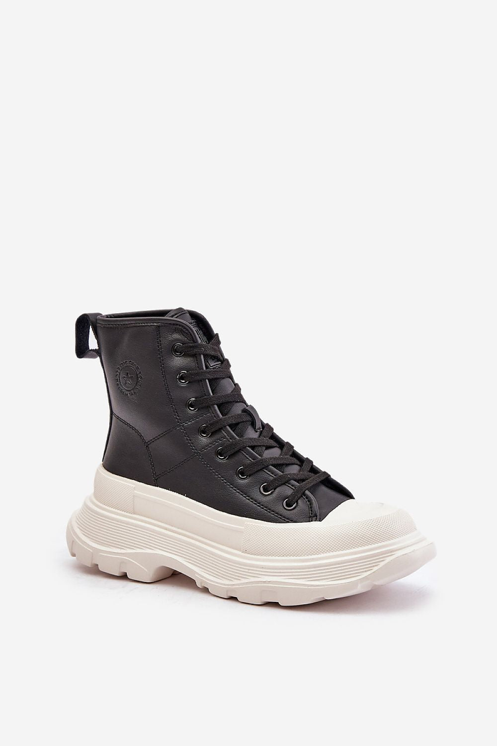 Tenişi model 202229 Step in style