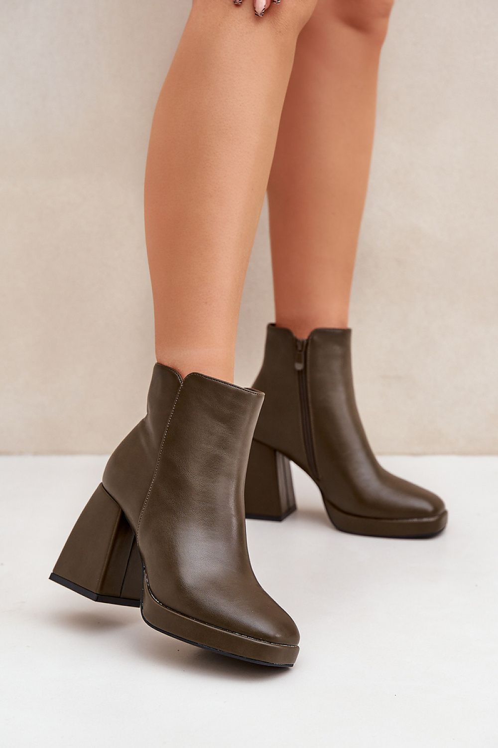 Botine cu toc model 204678 Step in style