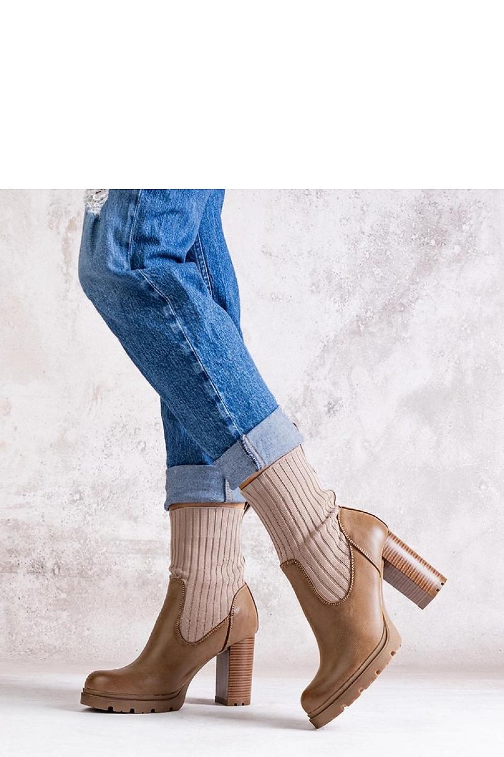 Botine cu toc model 205811 Solea