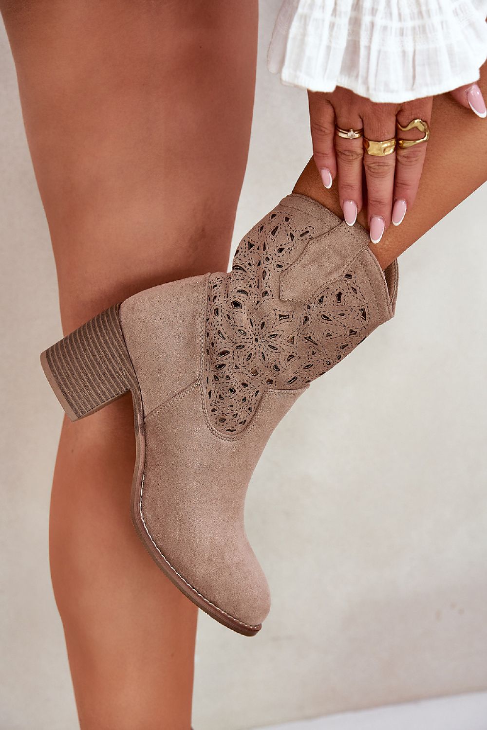 Botine cu toc model 209416 Step in style
