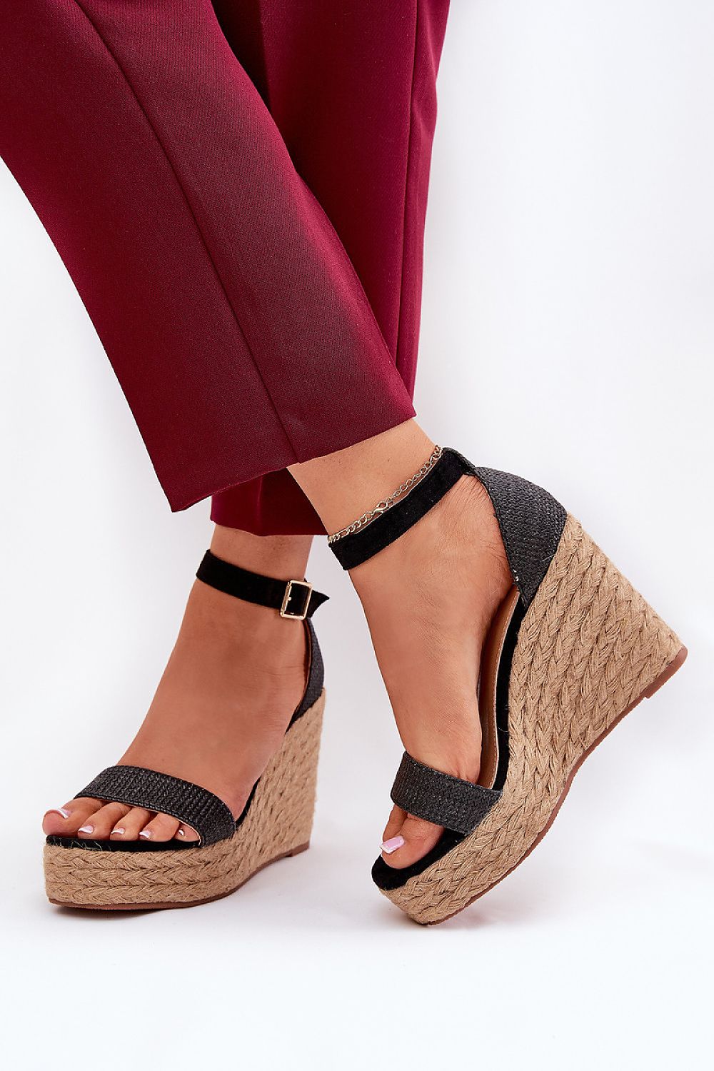 Sandale cu talpă tip pană model 209912 Step in style