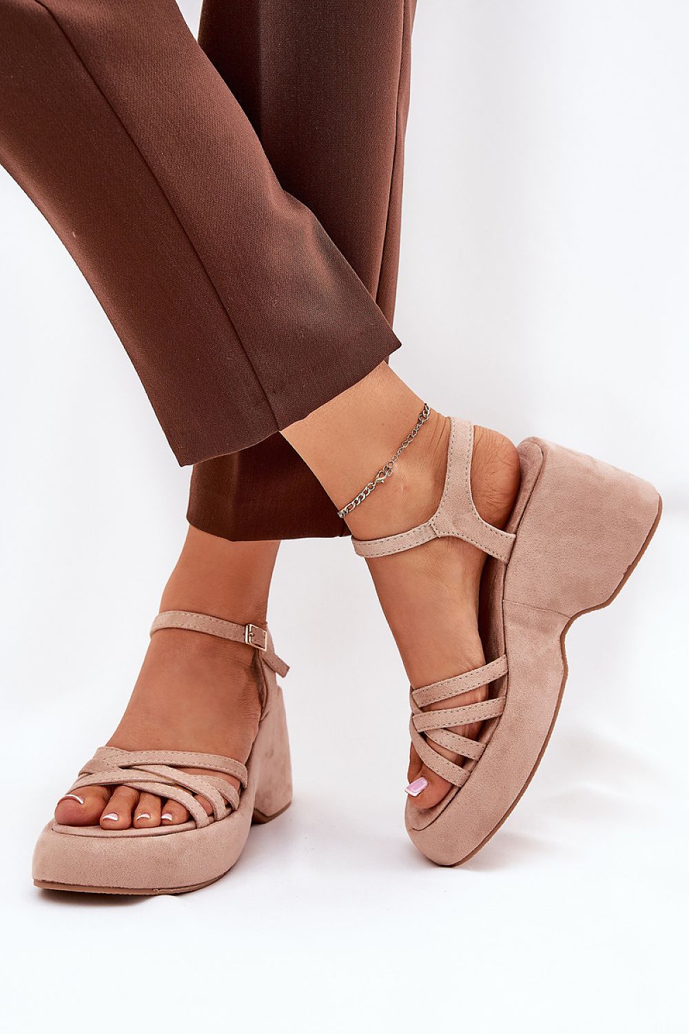 Sandale cu talpă tip pană model 209914 Step in style