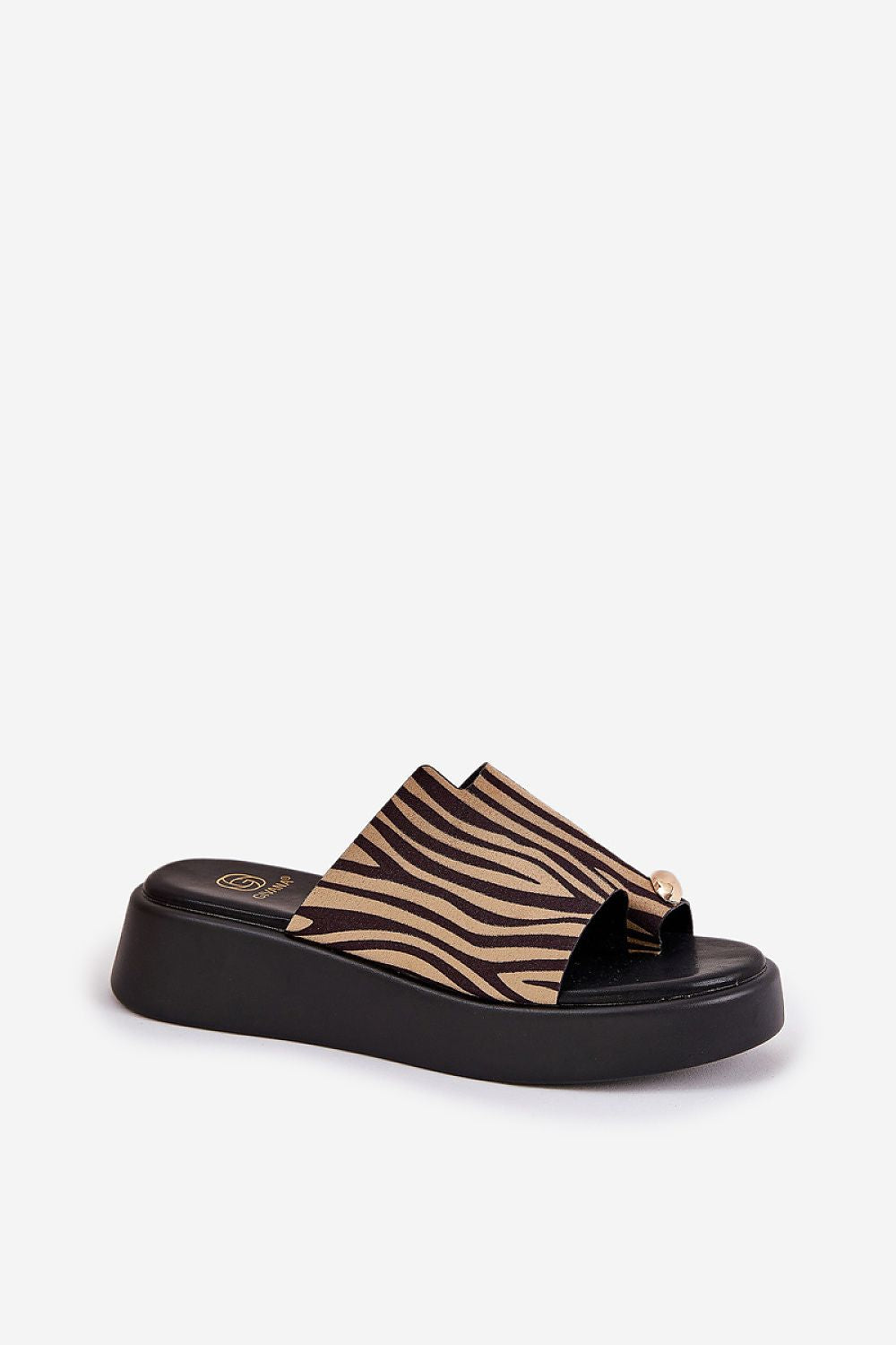 Şlapi model 209951 Step in style