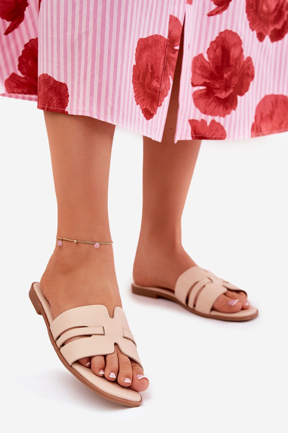 Şlapi model 209965 Step in style