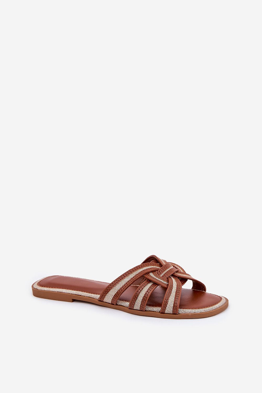 Şlapi model 210776 Step in style
