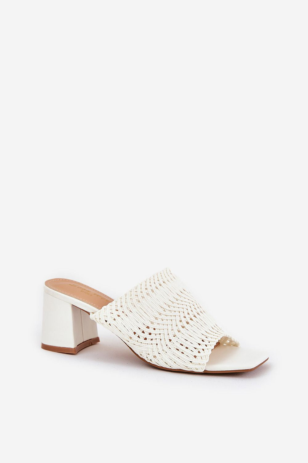 Şlapi model 210780 Step in style