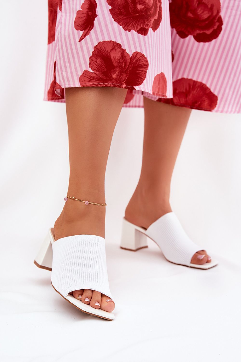 Şlapi model 211023 Step in style