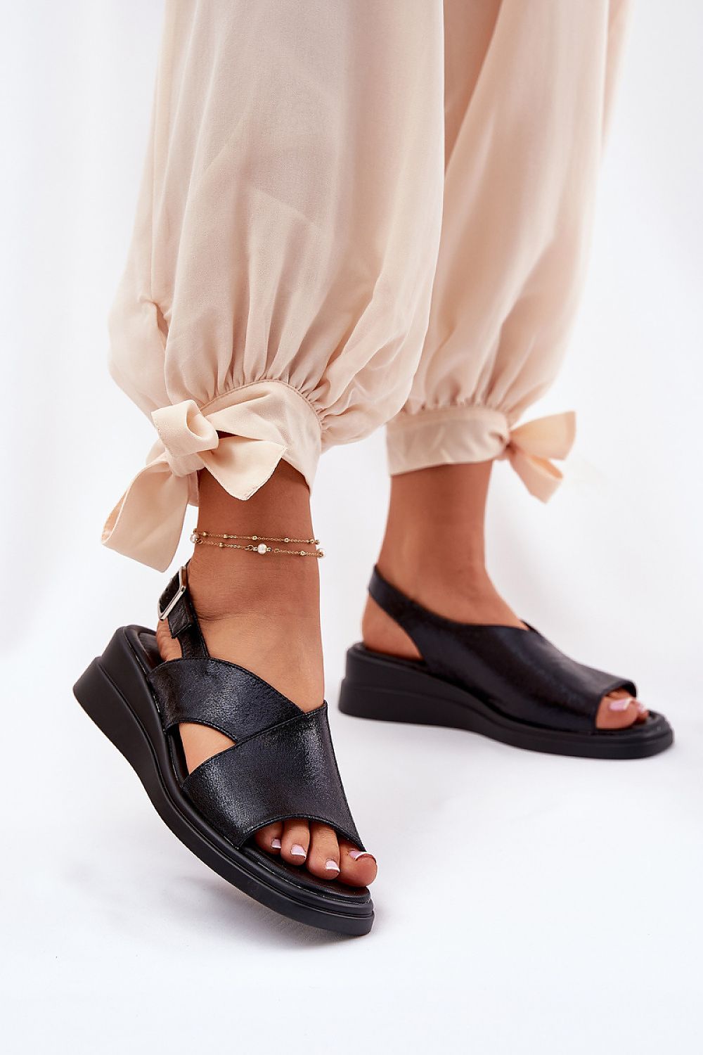 Sandale cu talpă tip pană model 211943 Step in style