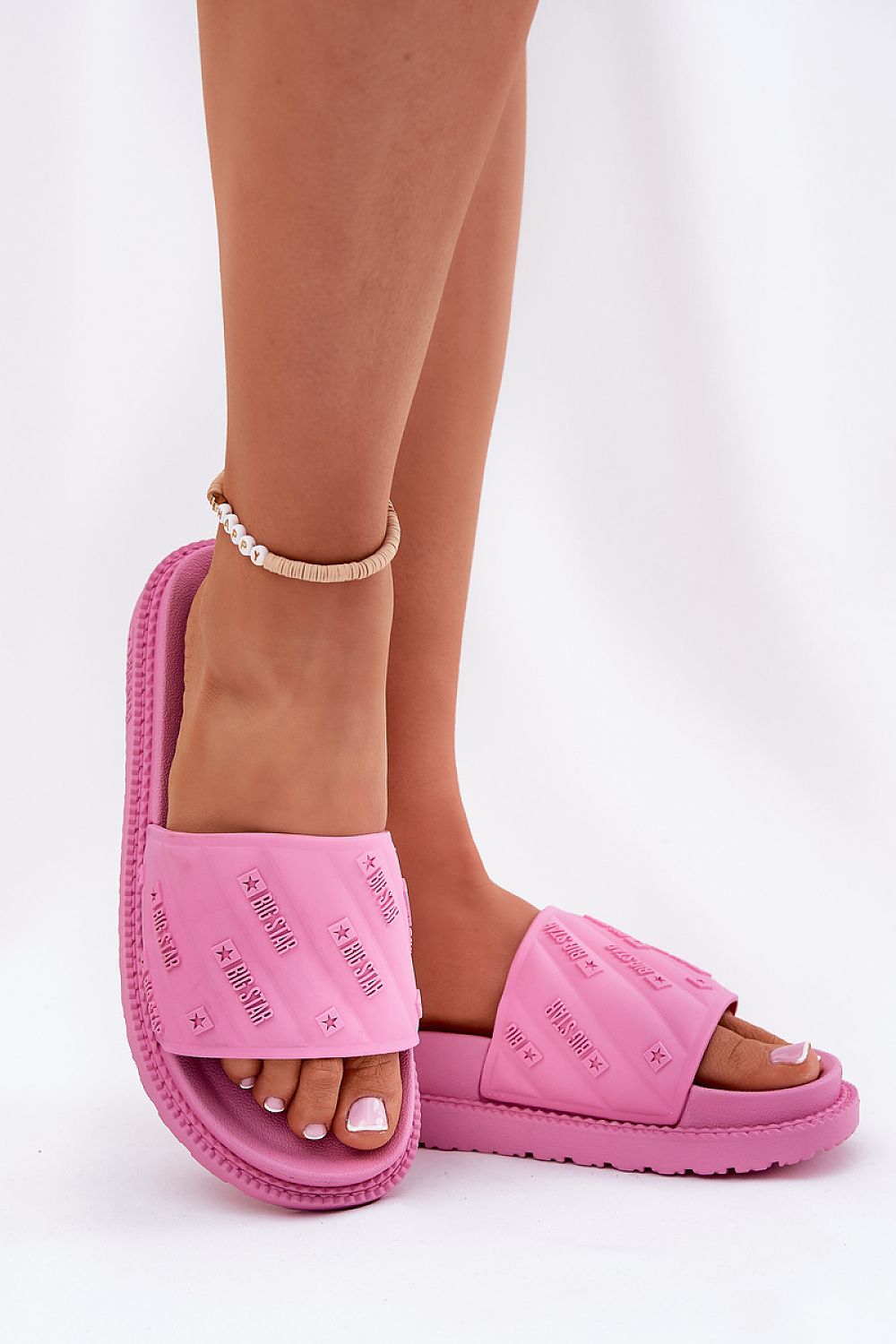 Şlapi model 212595 Step in style