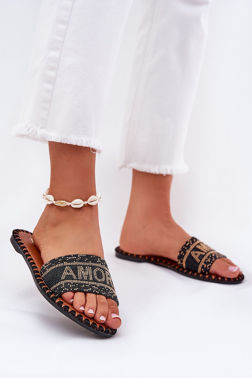 Şlapi model 212612 Step in style