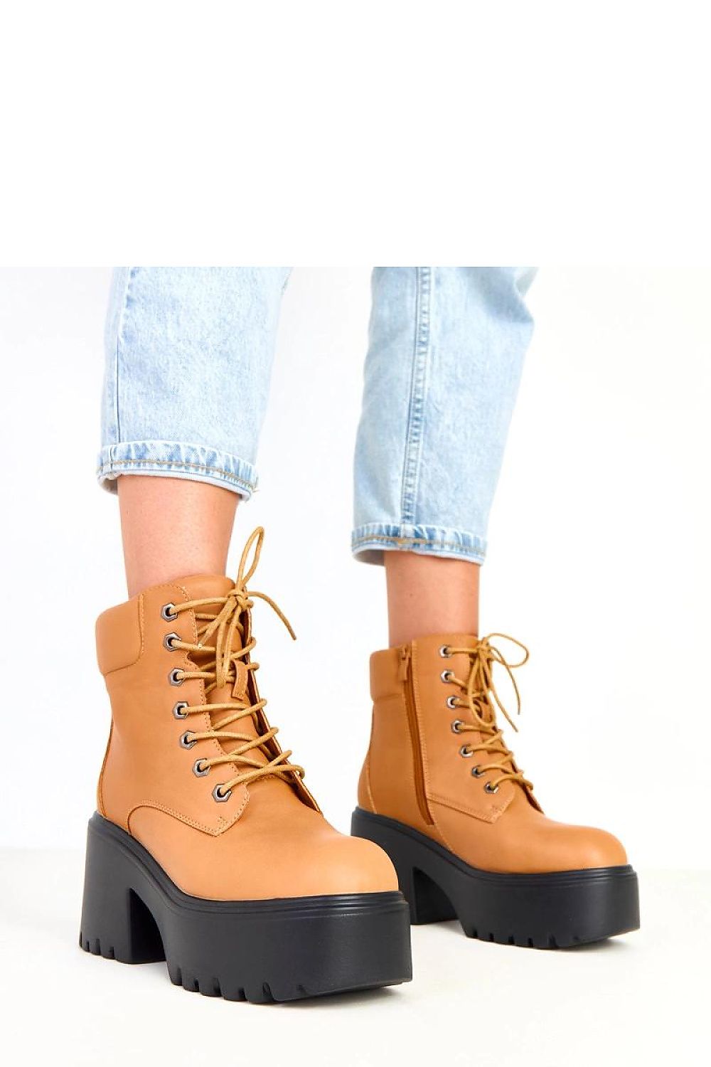 Botine cu toc model 217927 Solea