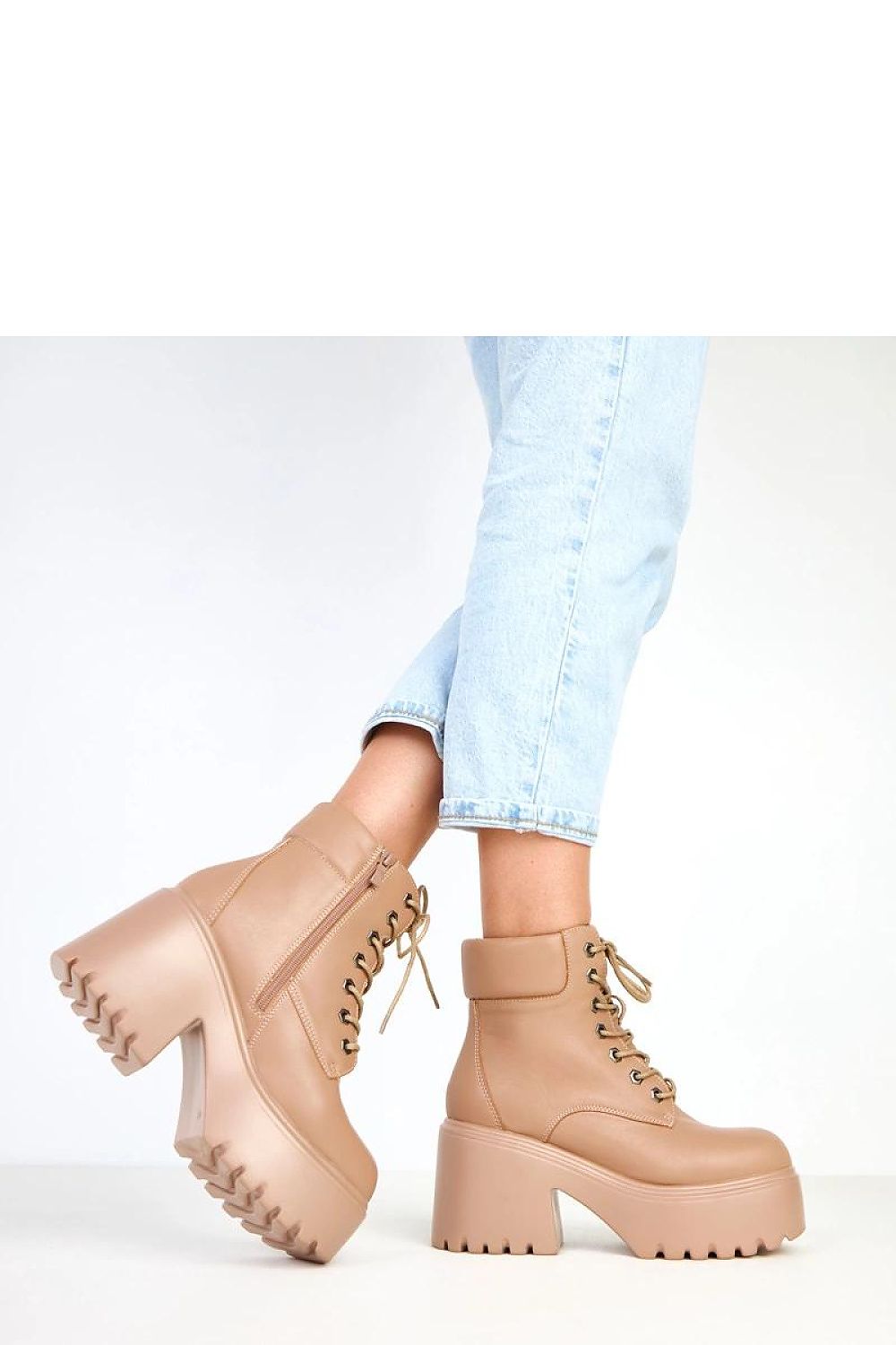 Botine cu toc model 217928 Solea