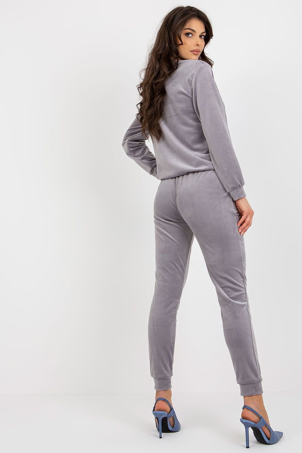 Completă model 177917 Rue Paris