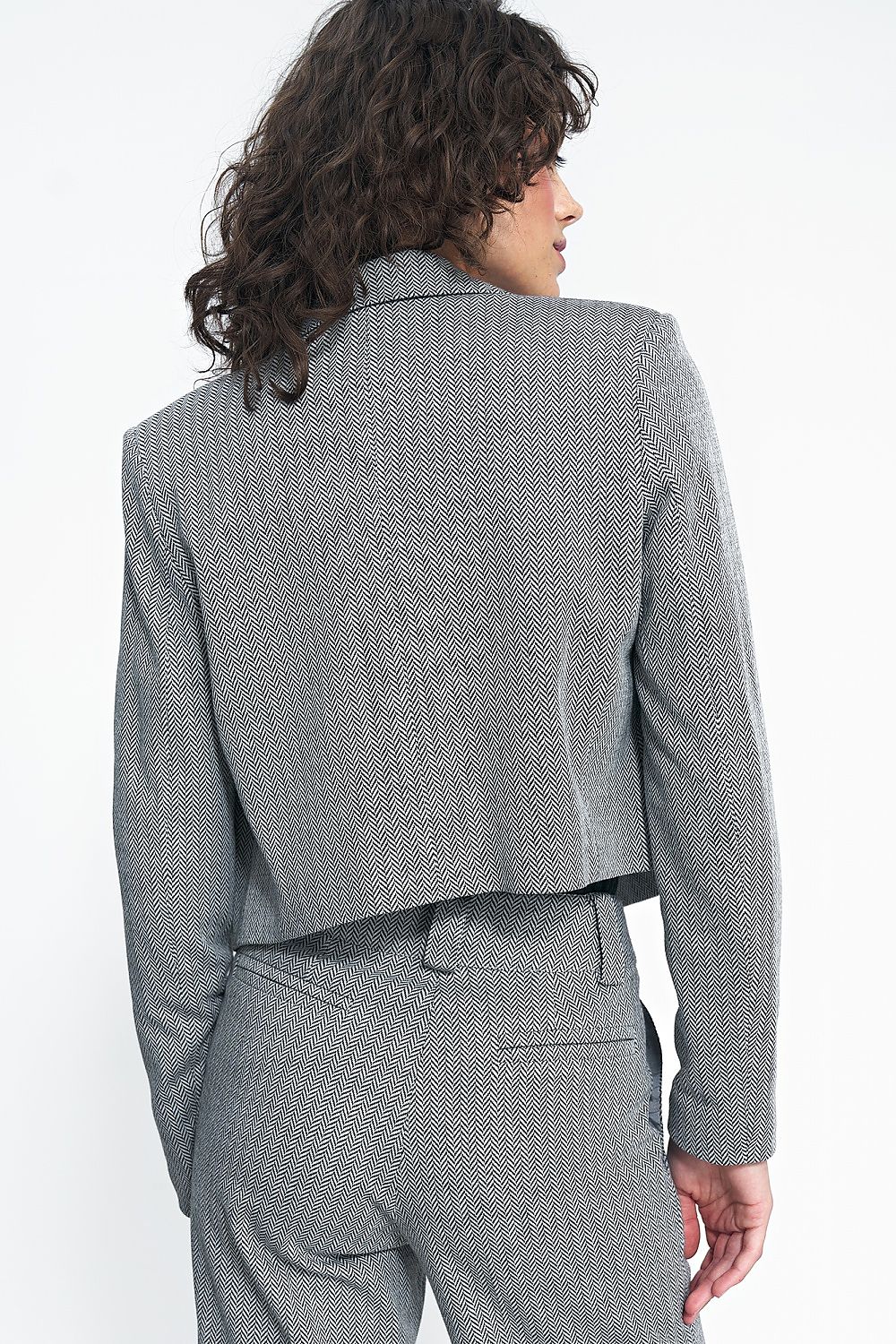 Sacou model 185189 Nife