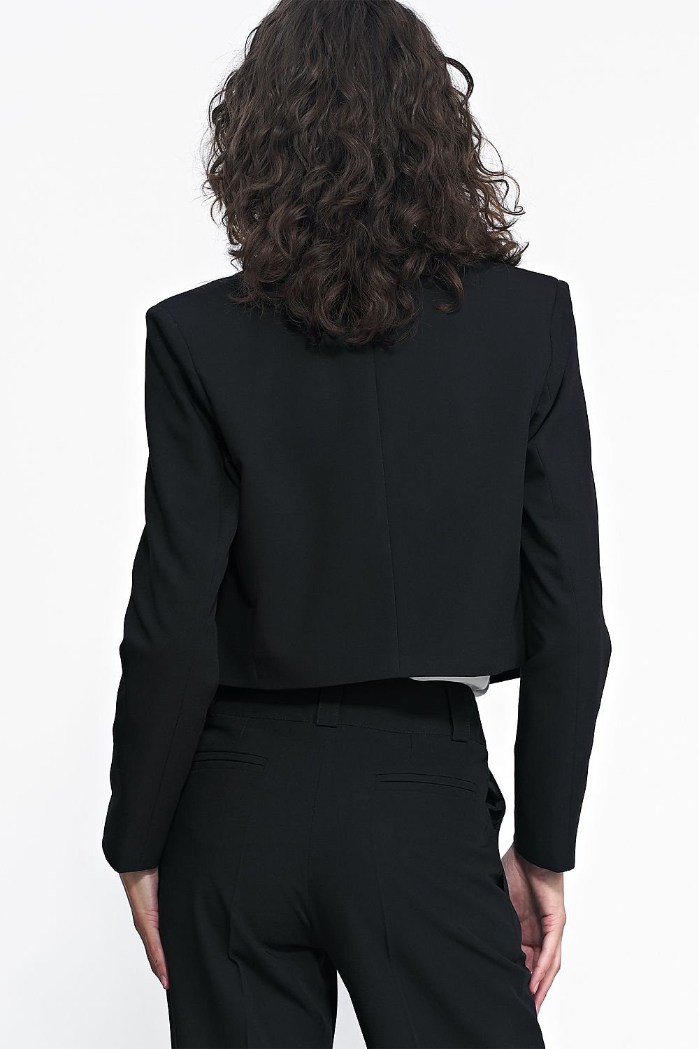 Sacou model 186117 Nife