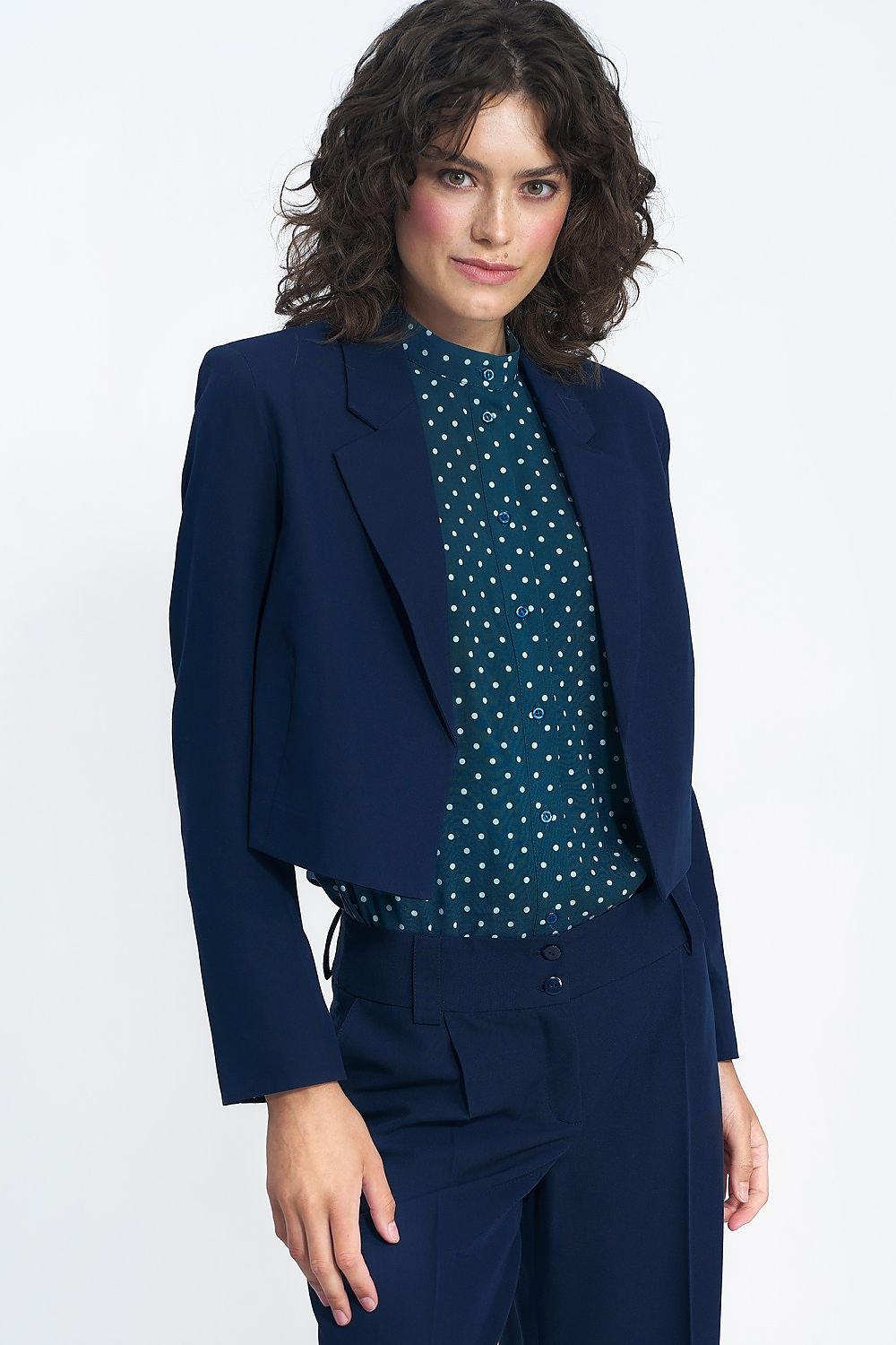 Sacou model 186117 Nife