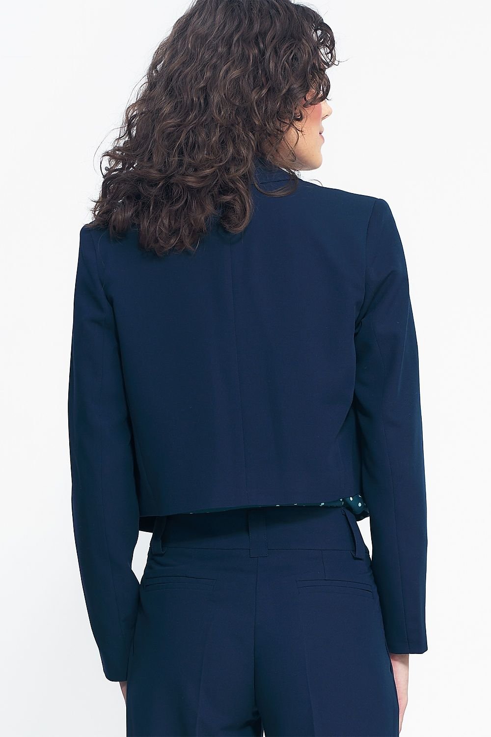 Sacou model 186117 Nife