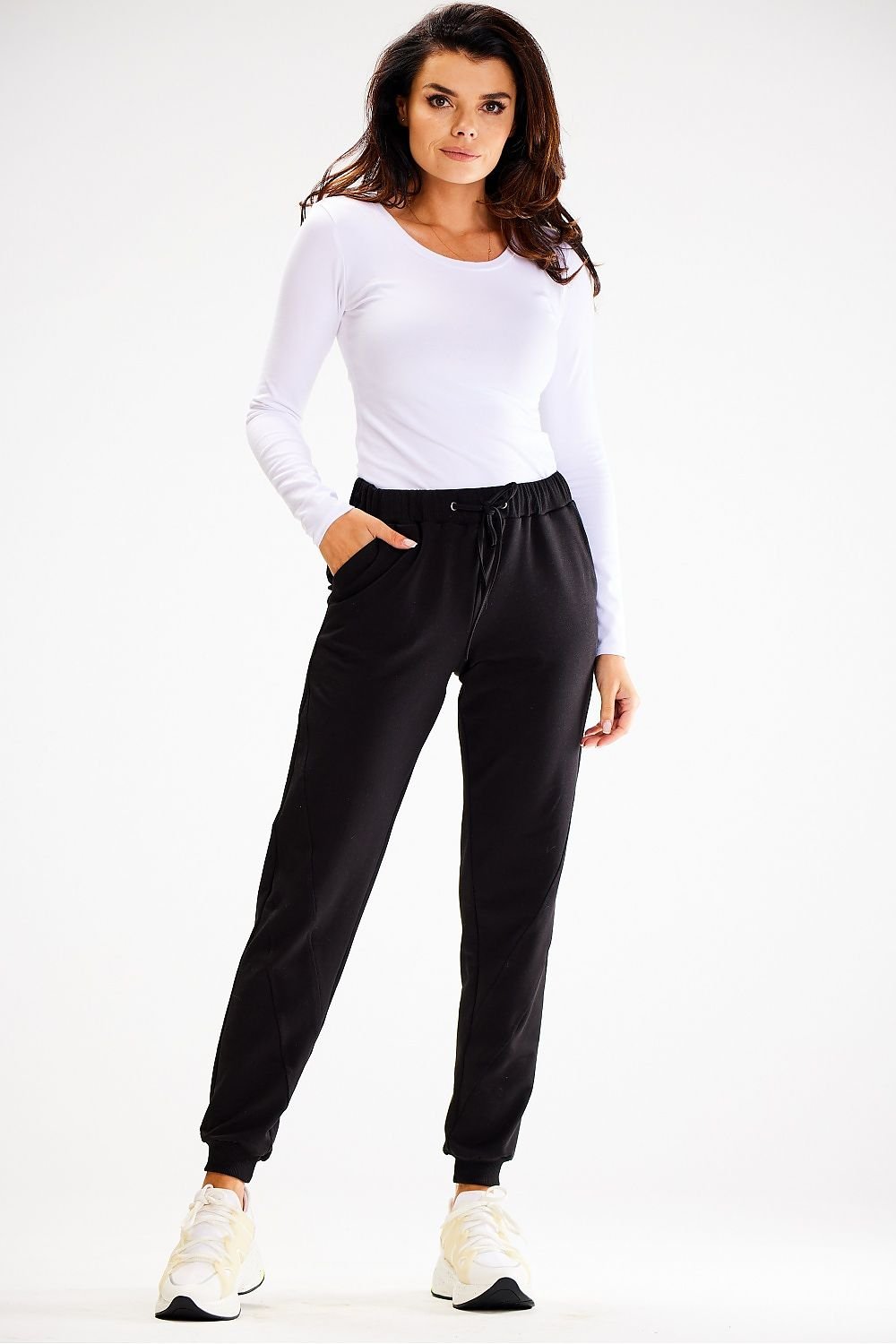 Pantaloni de trening model 187143 awama
