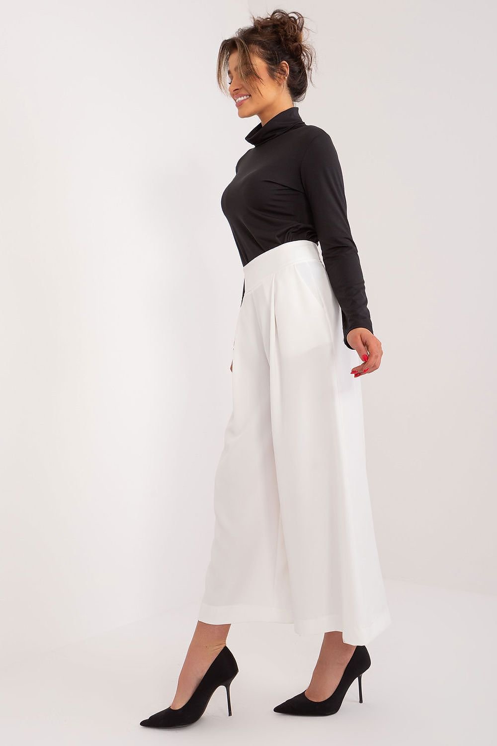 Pantaloni de damă model 192507 Italy Moda