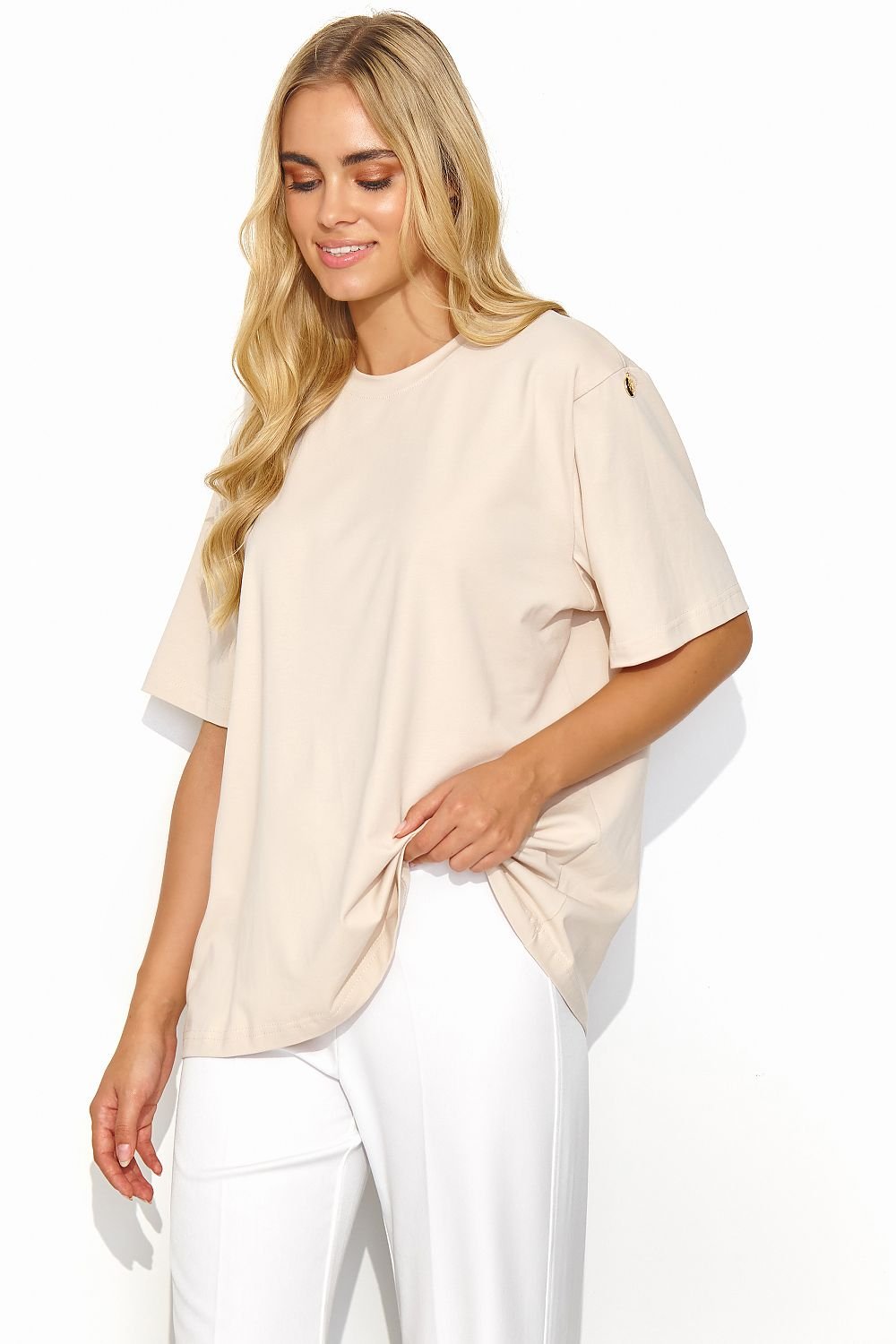 Tricou model 192965 Makadamia