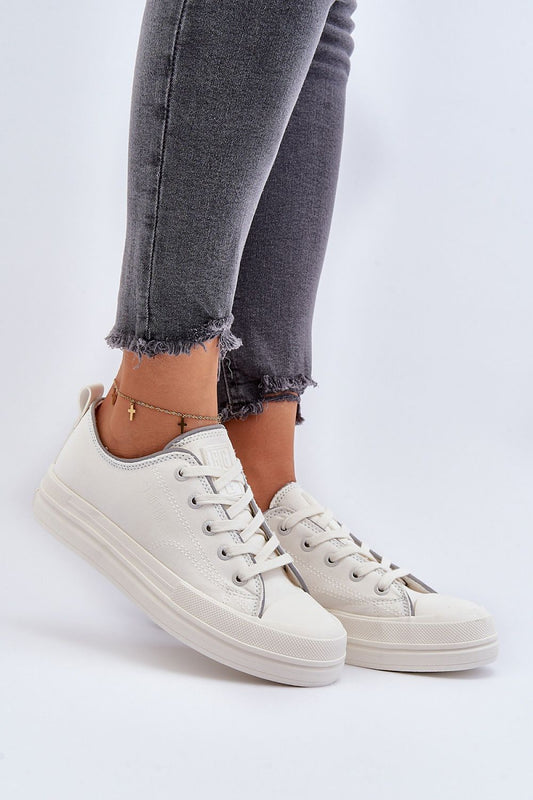  Tenişi model 193529 Step in style 