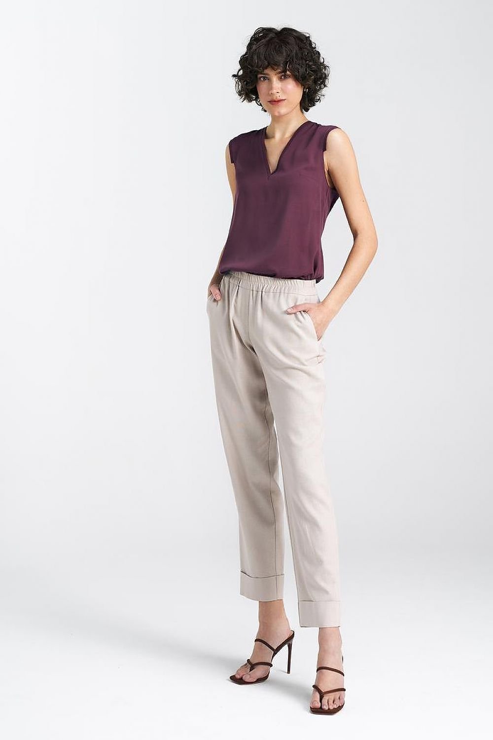 Pantaloni de damă model 195465 Nife