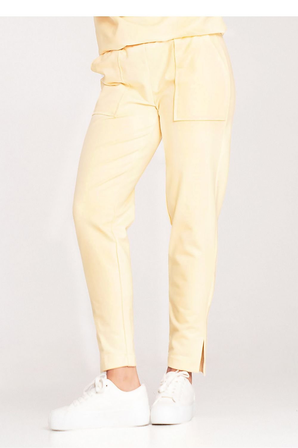 Pantaloni de trening model 201482 Figl